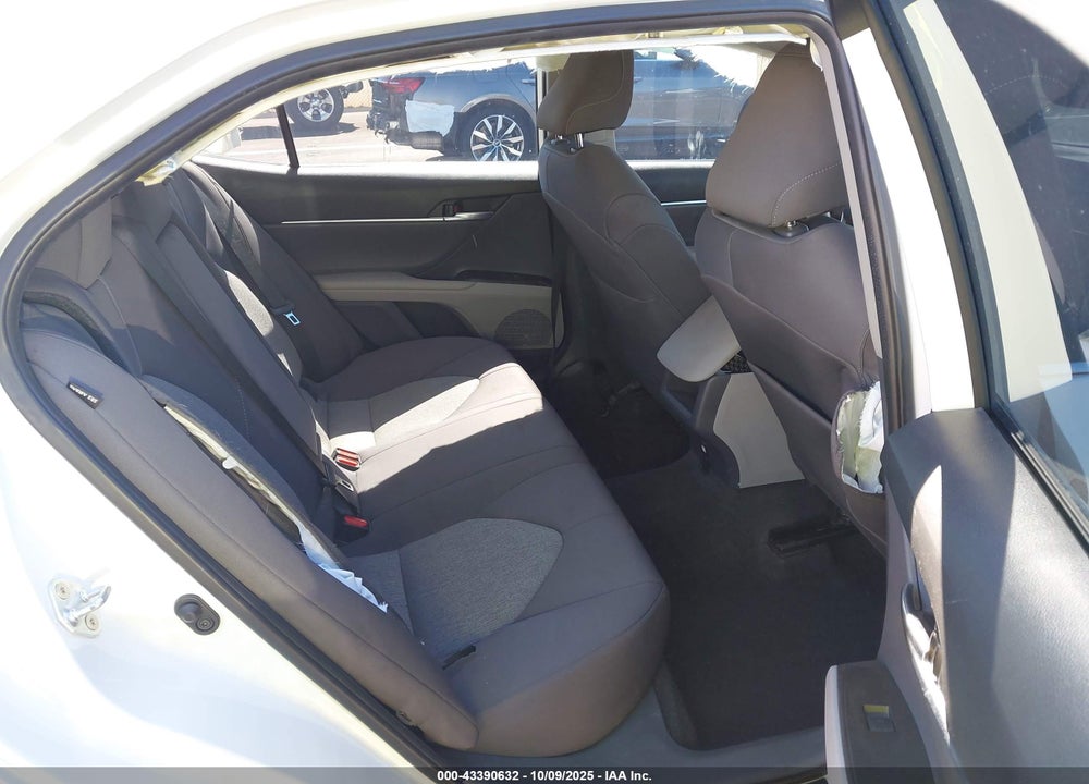 2021 TOYOTA CAMRY LE VIN: 4T1C11AK2MU452929