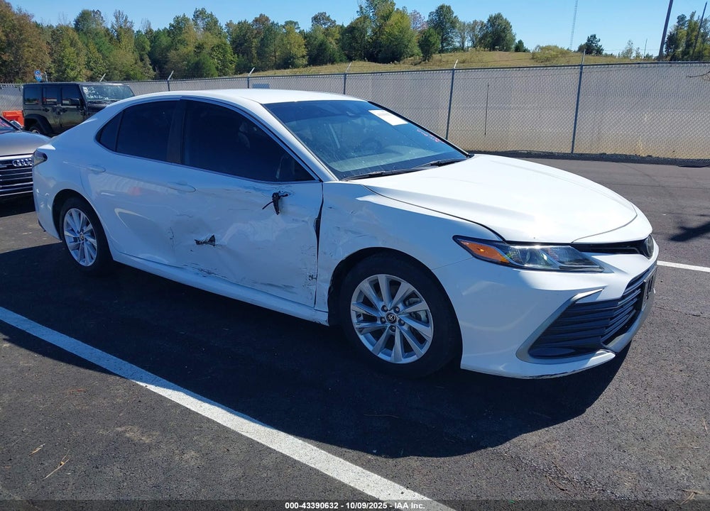 2021 TOYOTA CAMRY LE VIN: 4T1C11AK2MU452929