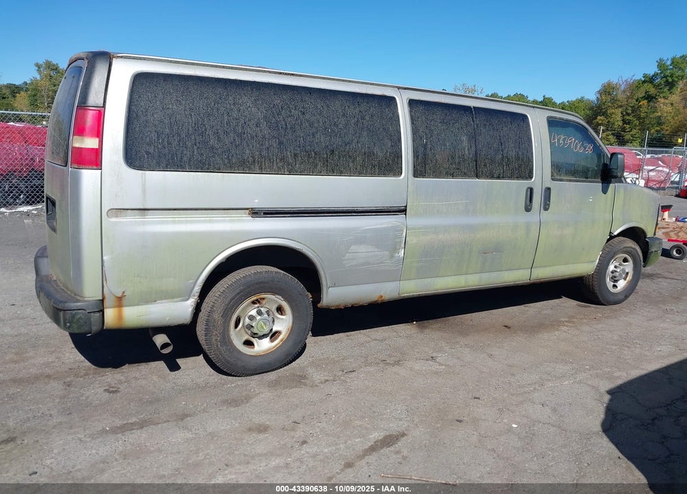 2012 CHEVROLET EXPRESS 3500 LS VIN: 1GAZGZFGXC1197228