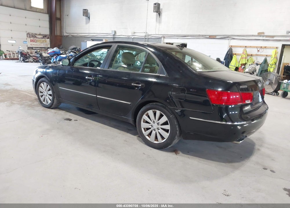 2009 HYUNDAI SONATA VIN: 5NPEU46F79H440827