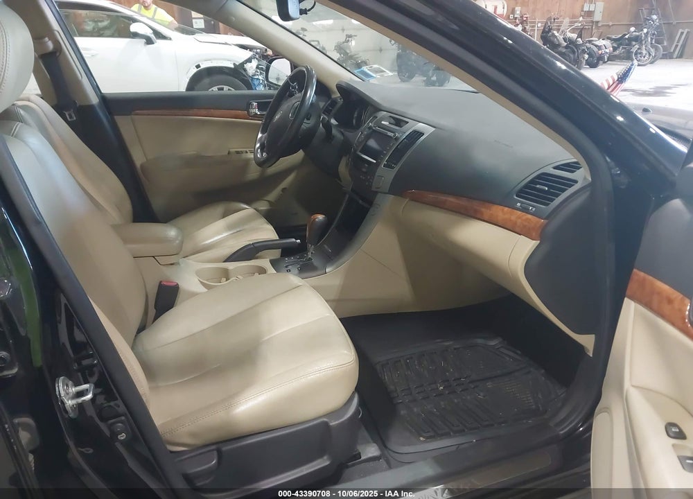 2009 HYUNDAI SONATA VIN: 5NPEU46F79H440827