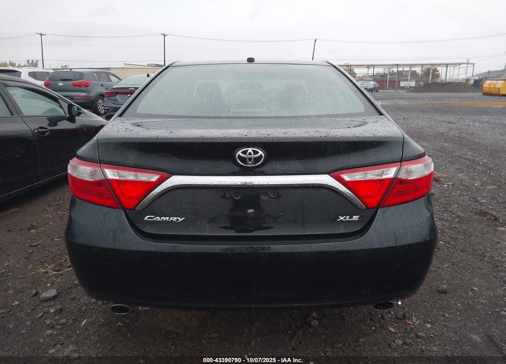 2015 TOYOTA CAMRY XLE V6 VIN: 4T1BK1FK0FU562916