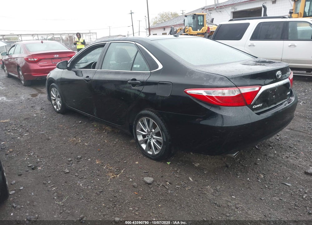 2015 TOYOTA CAMRY XLE V6 VIN: 4T1BK1FK0FU562916