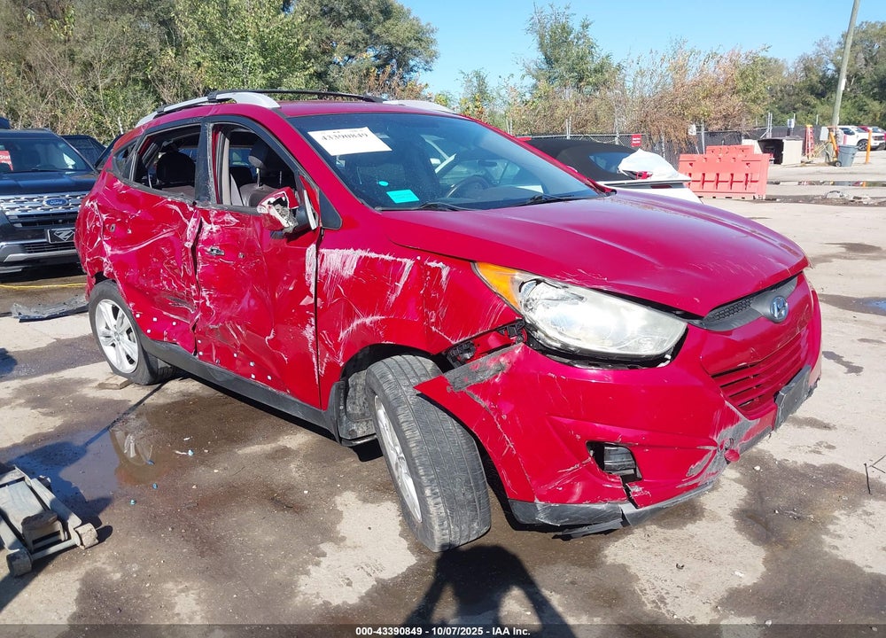 2013 HYUNDAI TUCSON GLS VIN: KM8JUCAC7DU616873