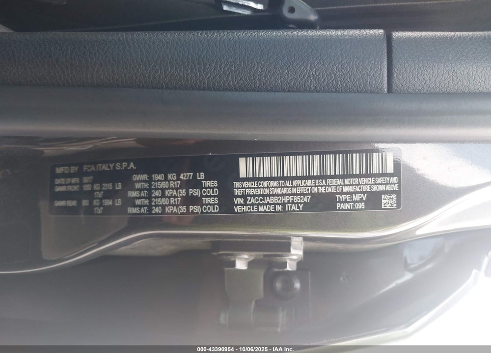 2017 JEEP RENEGADE LATITUDE FWD VIN: ZACCJABB2HPF85247