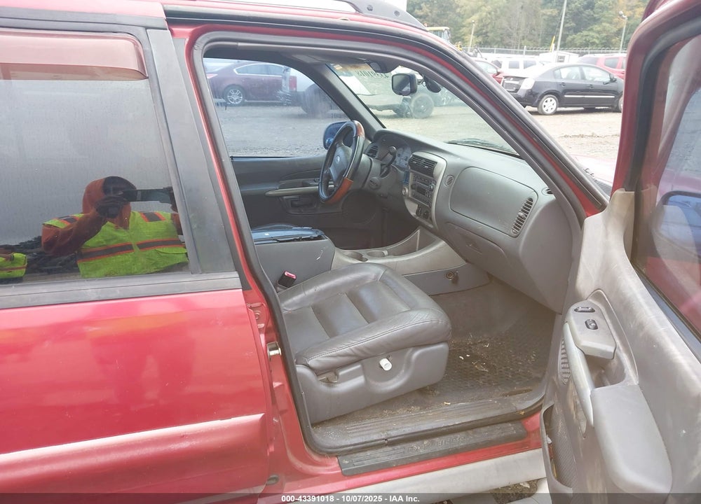 2002 FORD EXPLORER SPORT TRAC VIN: 1FMZU67E52UC62412