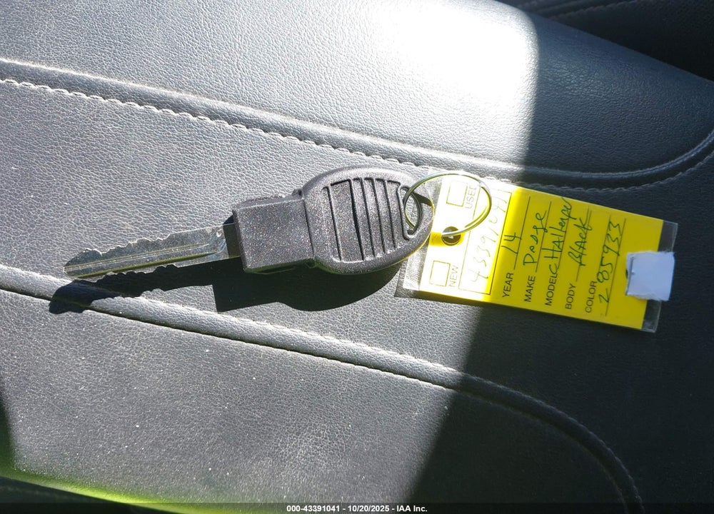 2014 DODGE CHALLENGER VIN: 2C3CDYAG0EH285933