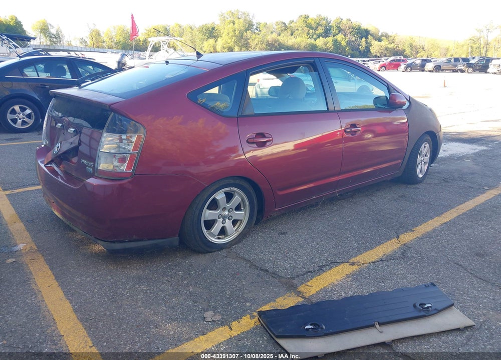 2005 TOYOTA PRIUS VIN: JTDKB20UX53008582
