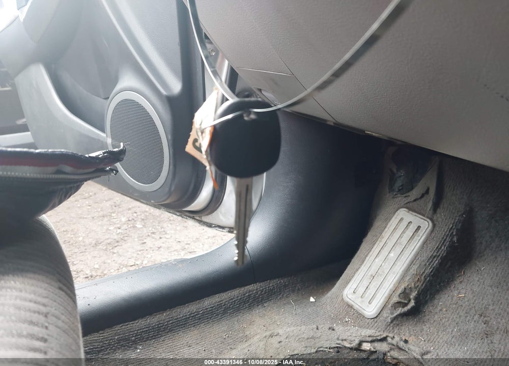 2011 TOYOTA RAV4 VIN: 2T3BF4DV8BW108711