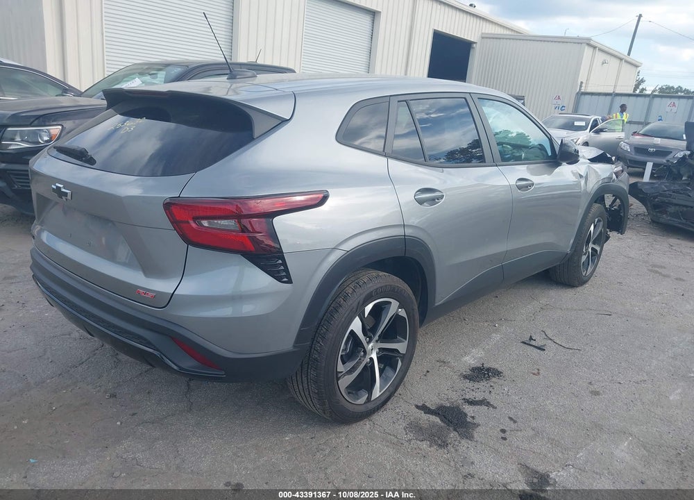2024 CHEVROLET TRAX FWD 1RS VIN: KL77LGE27RC065817