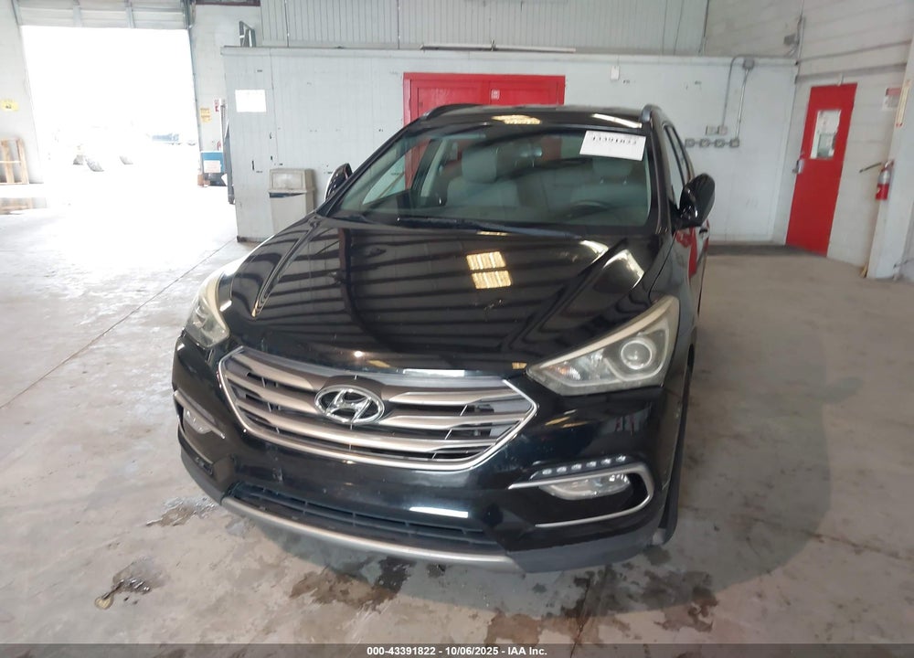 2017 HYUNDAI SANTA FE VIN: 5NMZU3LB9HH009835