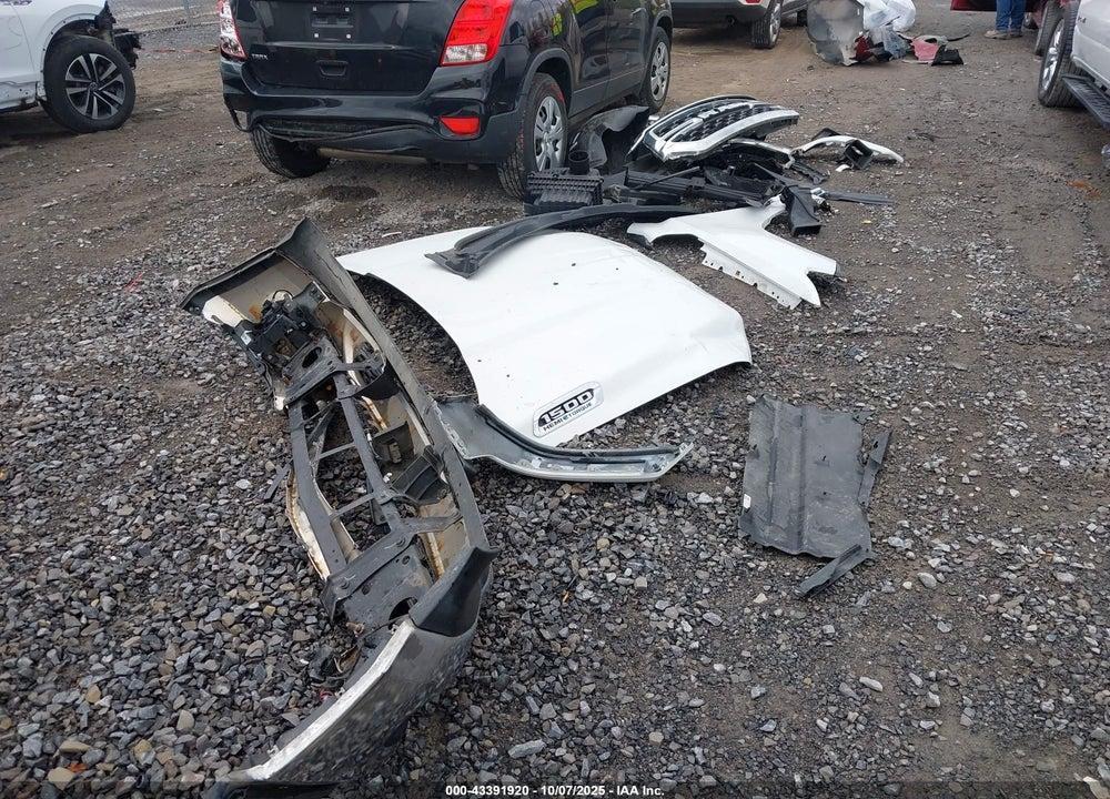 2023 RAM 1500 BIG HORN 4X4 5'7 BOX VIN: 1C6SRFFT0PN595469