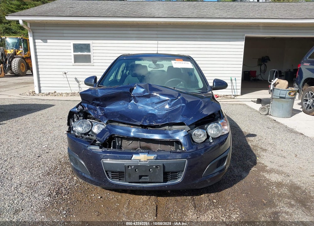 2015 CHEVROLET SONIC VIN: 1G1JC5SH9F4210506