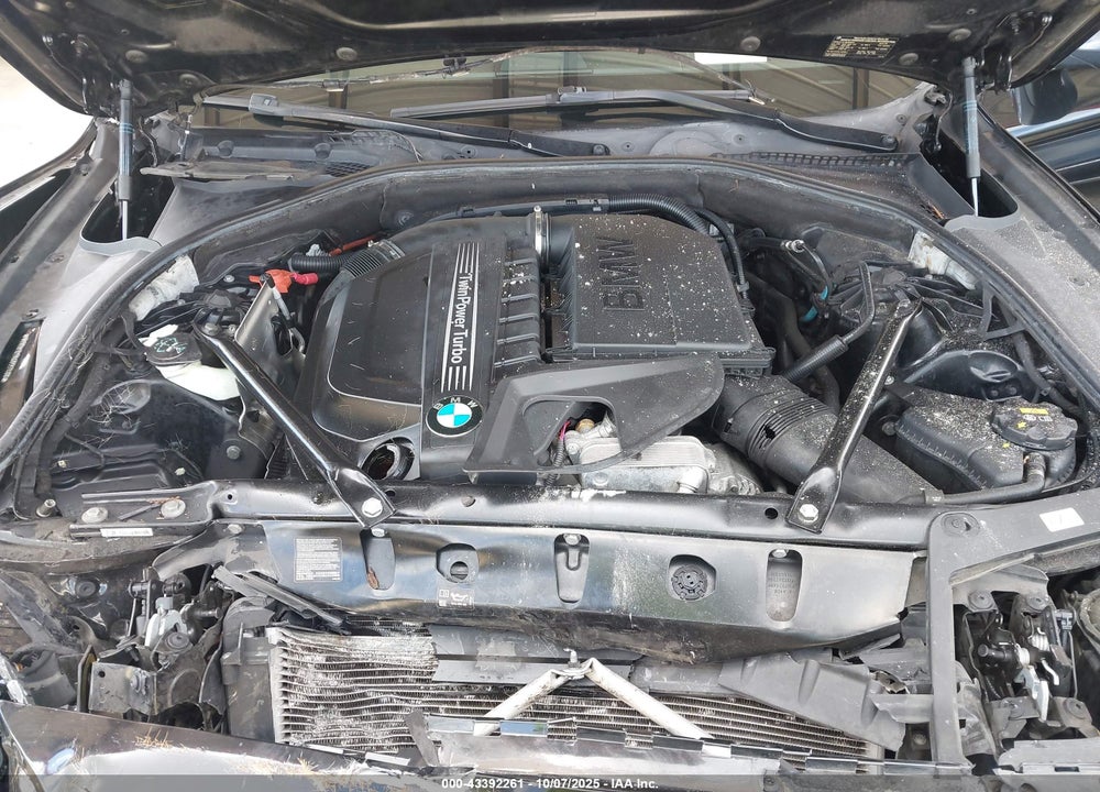 2016 BMW 5 SERIES VIN: WBA5B1C5XGG551466