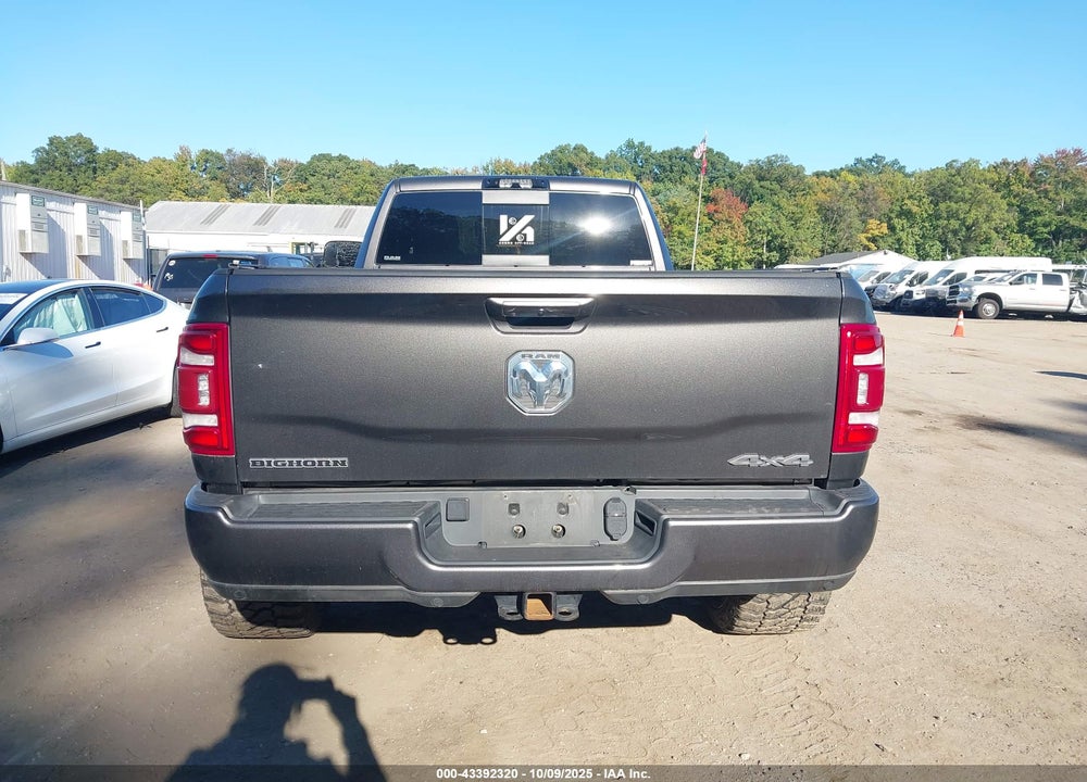 2022 RAM 2500 BIG HORN 4X4 8' BOX VIN: 3C6MR5BL0NG212984