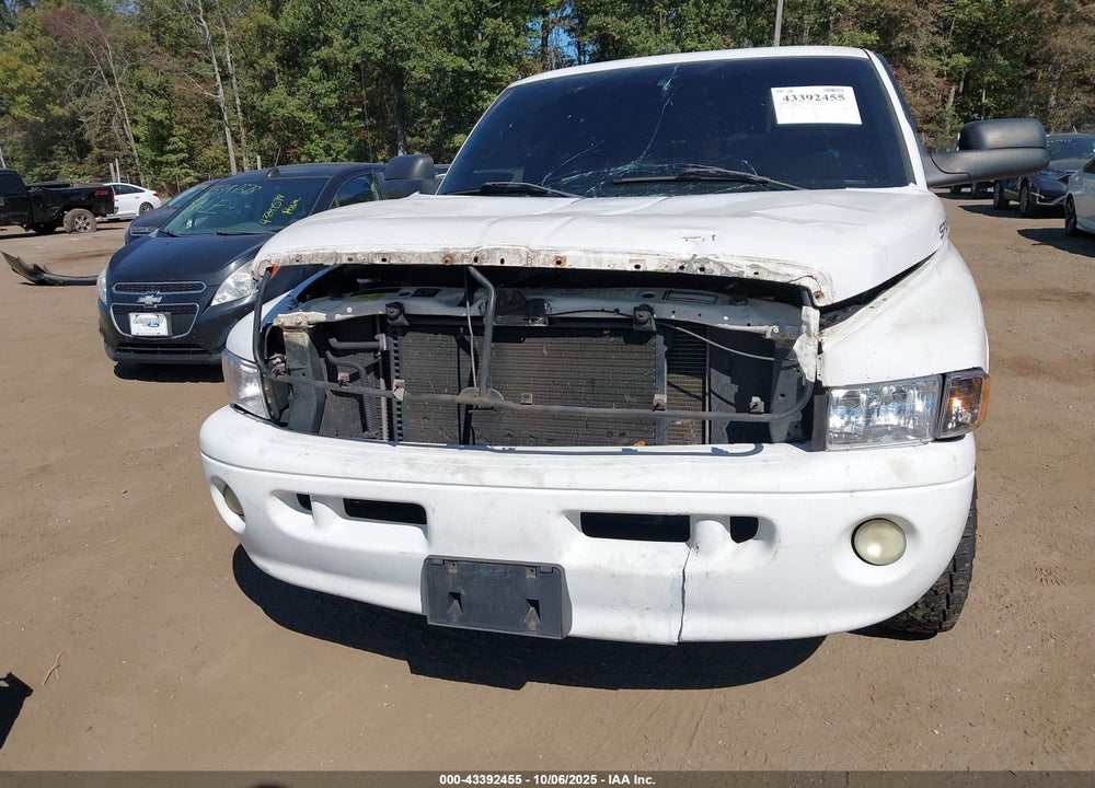 2000 DODGE RAM 1500 ST VIN: 3B7HC13Y6YM205963