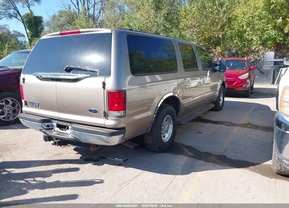 2000 FORD EXCURSION XLT VIN: 1FMNU40SXYEC79017
