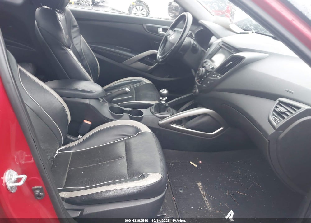 2015 HYUNDAI VELOSTER TURBO VIN: KMHTC6AE6FU222945