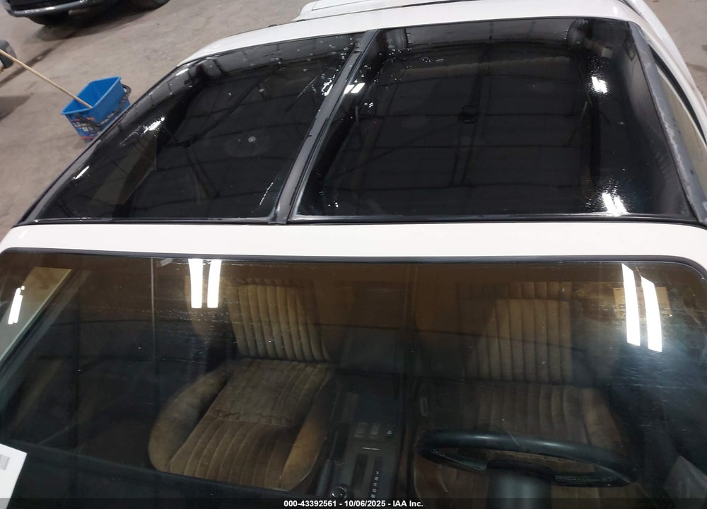 1983 CHEVROLET CAMARO VIN: 1G1AP87H8DN128448