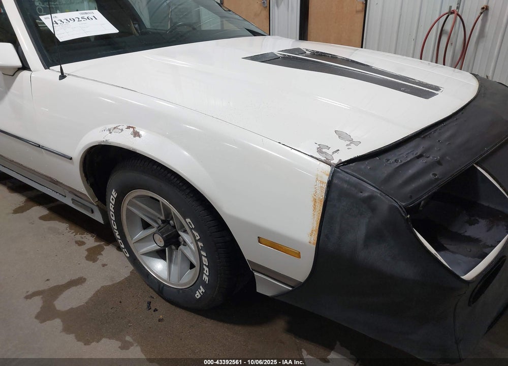 1983 CHEVROLET CAMARO VIN: 1G1AP87H8DN128448