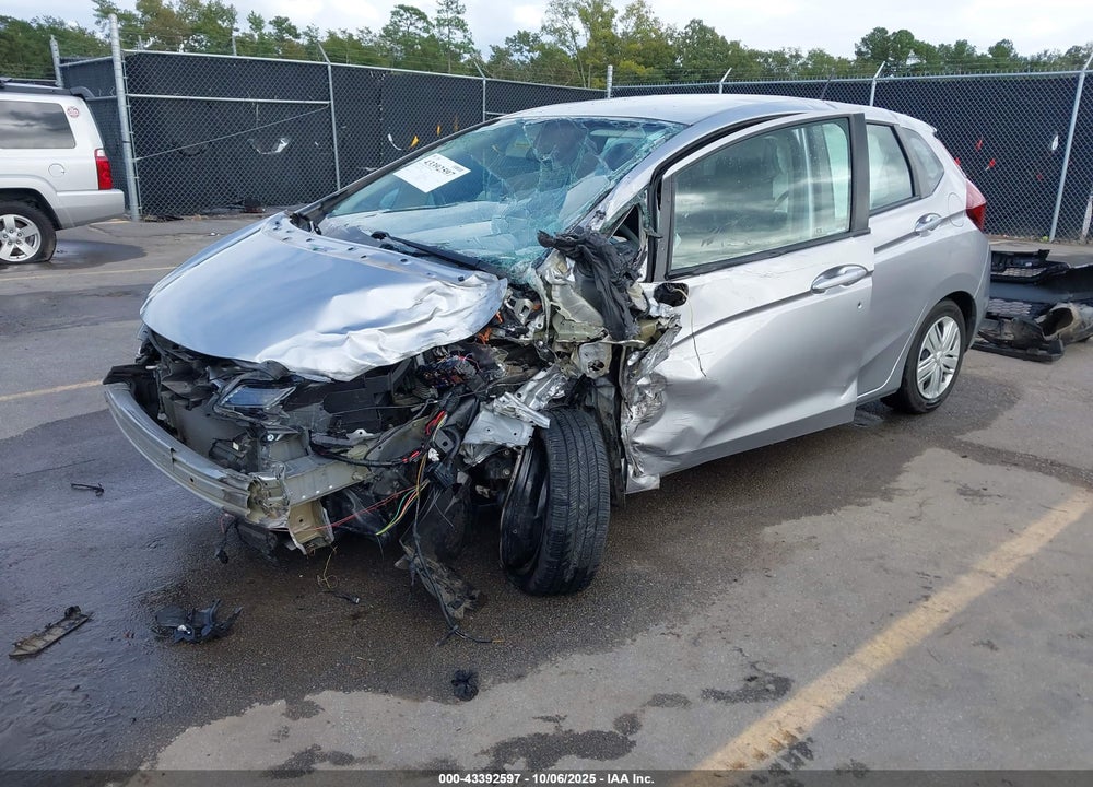 2019 HONDA FIT LX VIN: 3HGGK5H45KM700045