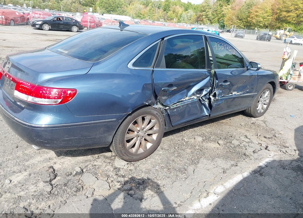 2009 HYUNDAI AZERA LIMITED VIN: KMHFC46F49A356863