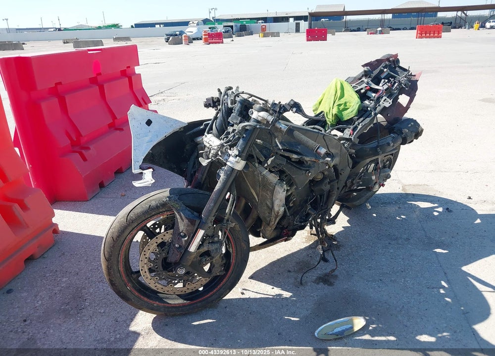 2012 YAMAHA YZFR1 C VIN: JYARN23Y2CA002784