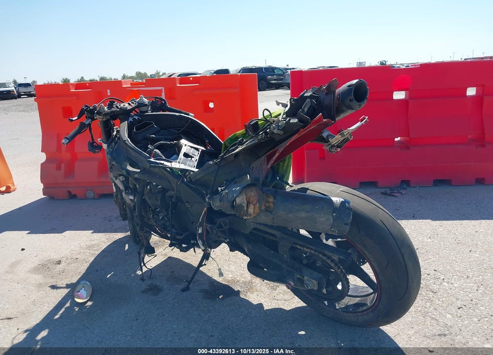 2012 YAMAHA YZFR1 C VIN: JYARN23Y2CA002784