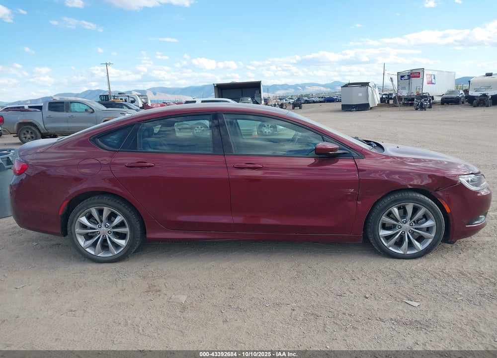2016 CHRYSLER 200 S VIN: 1C3CCCDG2GN118341