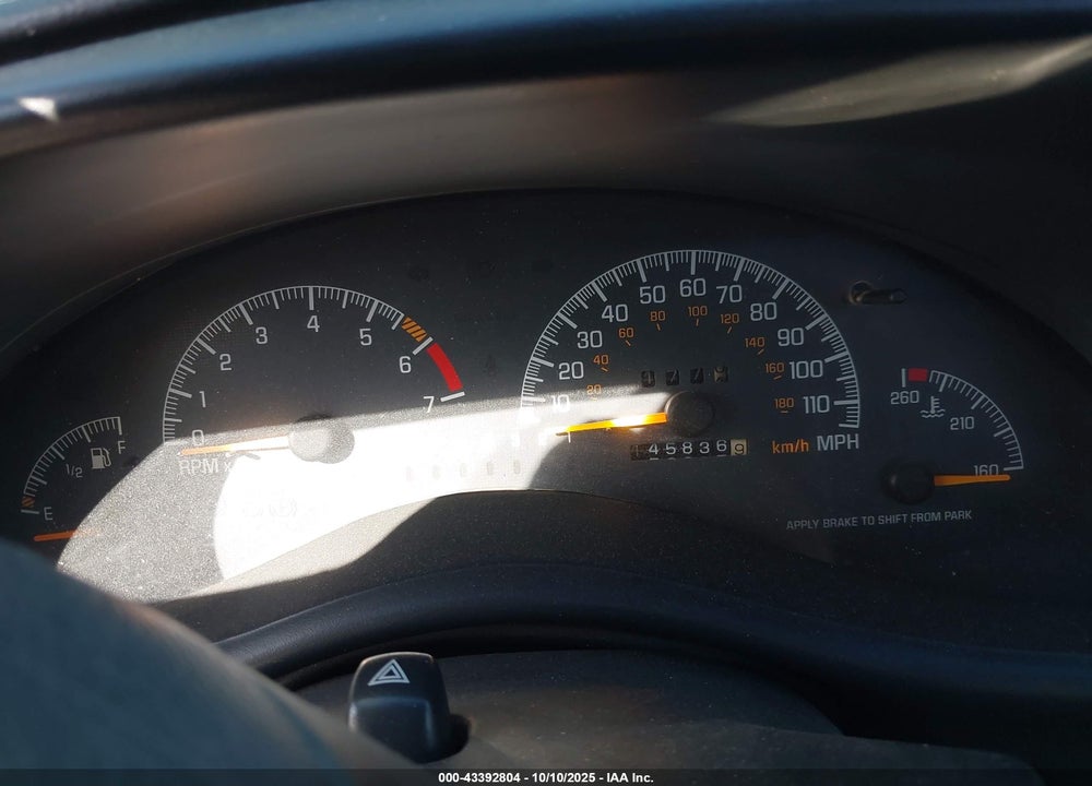 2000 PONTIAC GRAND PRIX GTP VIN: 1G2WR5217YF125528