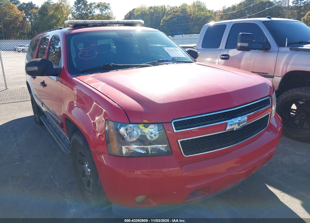 2008 CHEVROLET SUBURBAN 1500 LT VIN: 3GNFK16318G236506