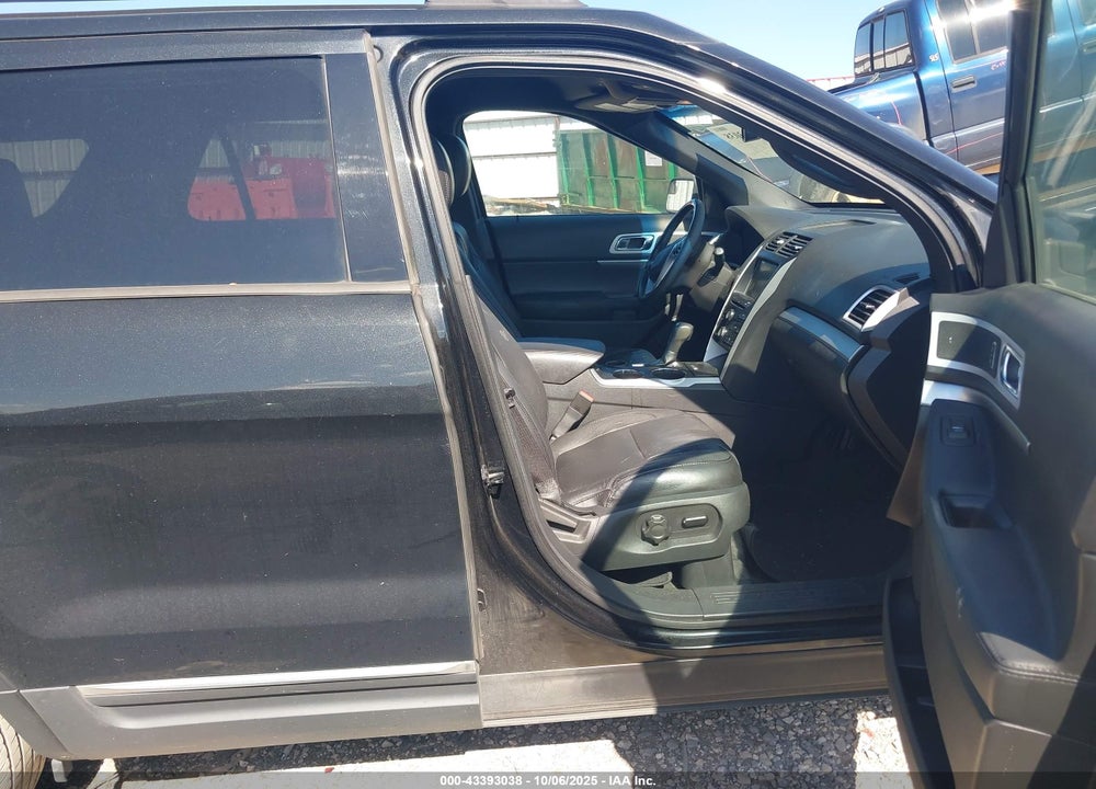 2011 FORD EXPLORER VIN: 1FMHK7D8XBGA39075