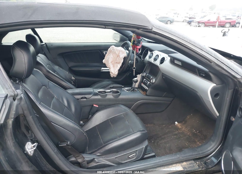 2015 FORD MUSTANG ECOBOOST PREMIUM VIN: 1FATP8UH5F5382986