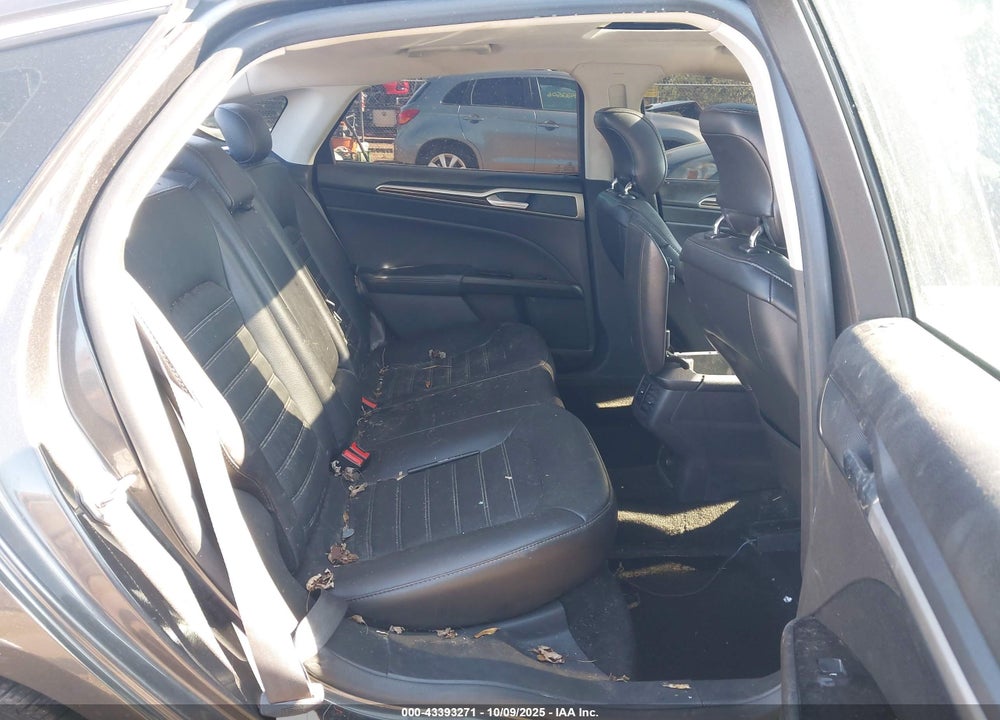 2015 FORD FUSION VIN: 1FA6P0HD4F5101590