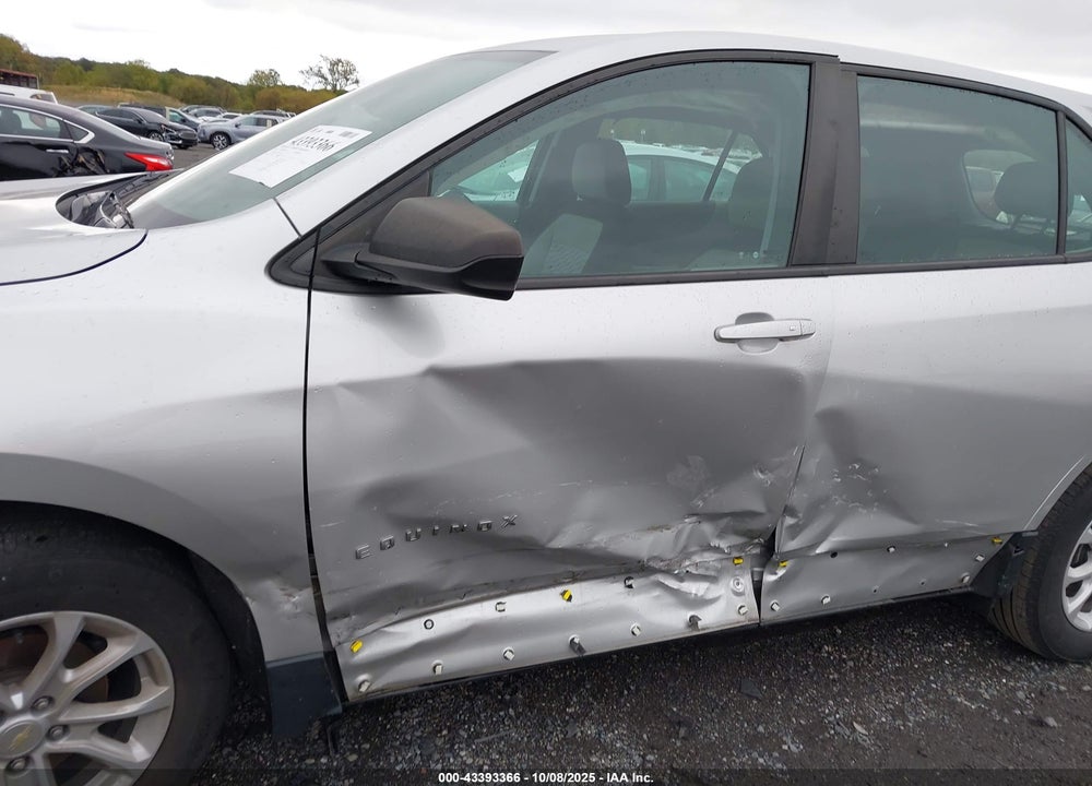 2021 CHEVROLET EQUINOX FWD LS VIN: 3GNAXHEV5MS115699