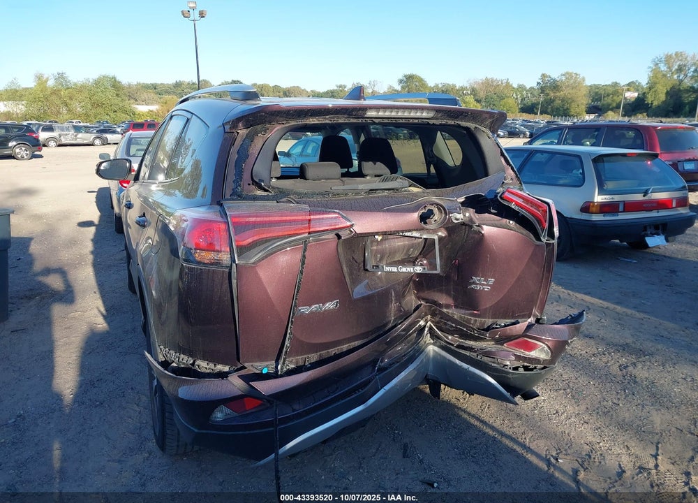2016 TOYOTA RAV4 VIN: 2T3RFREV8GW526929