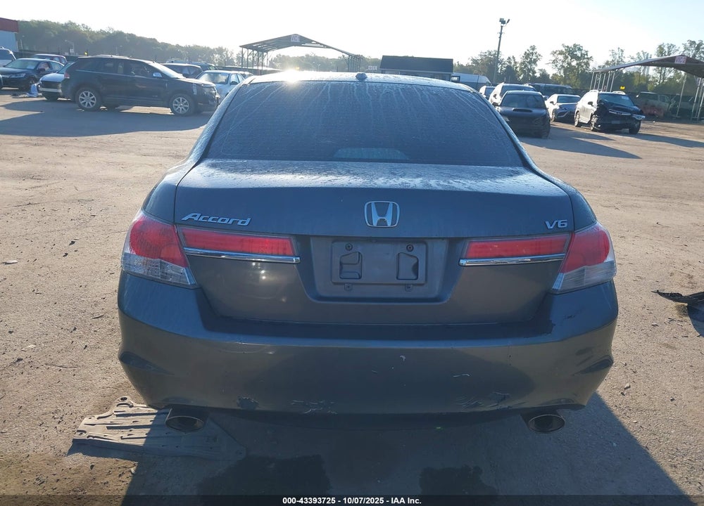 2012 HONDA ACCORD VIN: 1HGCP3F84CA026592