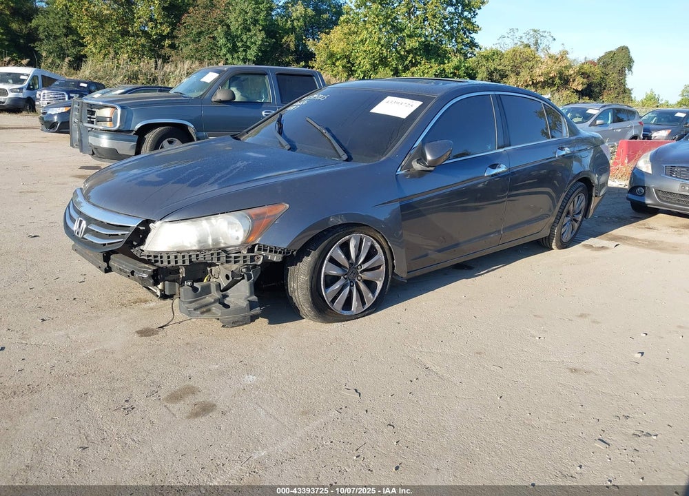 2012 HONDA ACCORD VIN: 1HGCP3F84CA026592