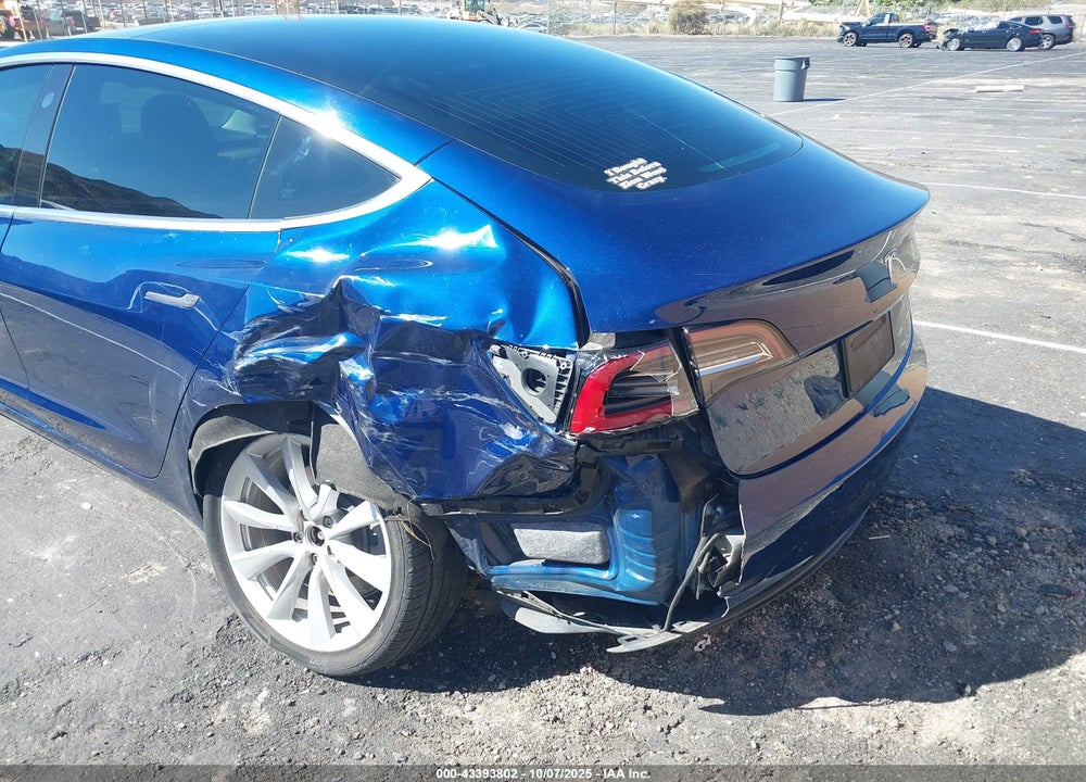2019 TESLA MODEL 3 LONG RANGE/PERFORMANCE VIN: 5YJ3E1EB7KF365598