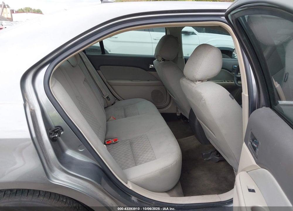 2012 FORD FUSION VIN: 3FAHP0HA5CR327242