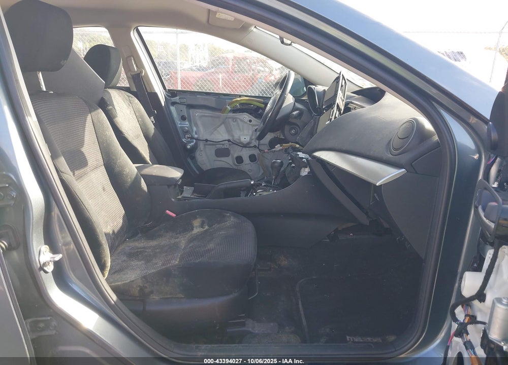 2012 MAZDA 3 VIN: JM1BL1L79C1700418