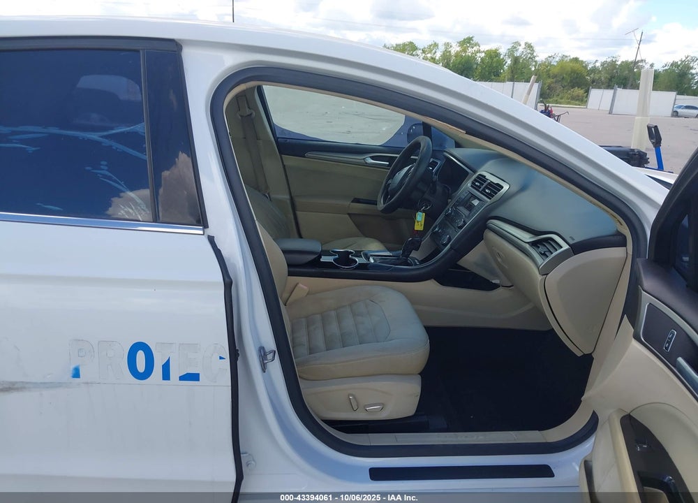 2015 FORD FUSION VIN: 1FA6P0HD6F5127236