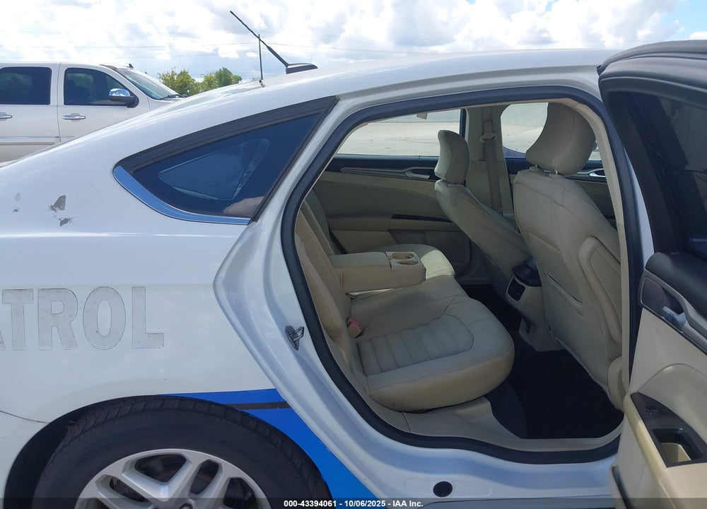 2015 FORD FUSION VIN: 1FA6P0HD6F5127236