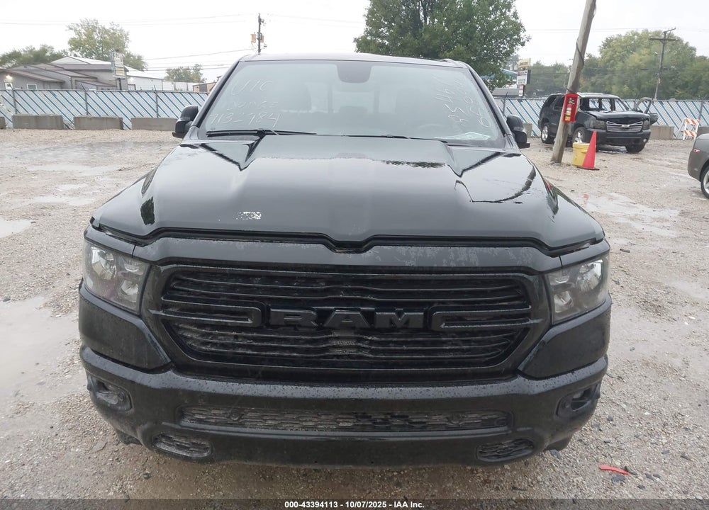 2021 RAM 1500 BIG HORN 4X4 6'4 BOX VIN: 1C6RRFBG2MN834670