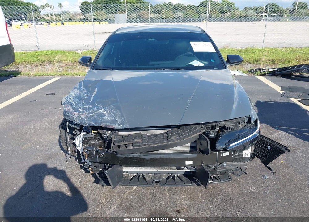 2025 HYUNDAI ELANTRA SEL SPORT VIN: KMHLM4DG3SU863818