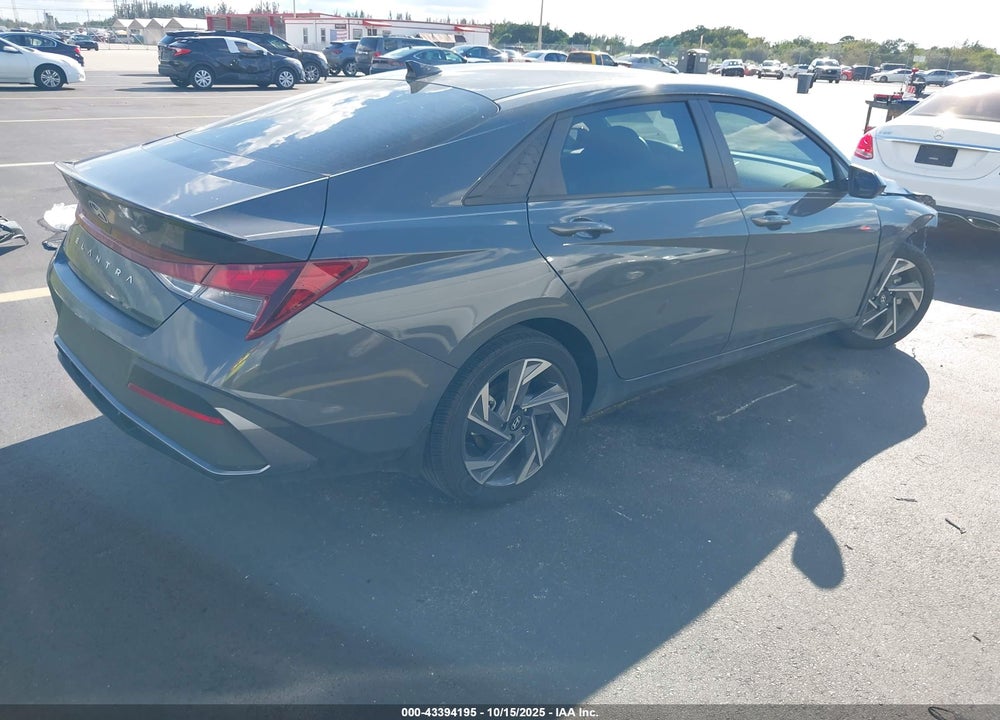 2025 HYUNDAI ELANTRA SEL SPORT VIN: KMHLM4DG3SU863818