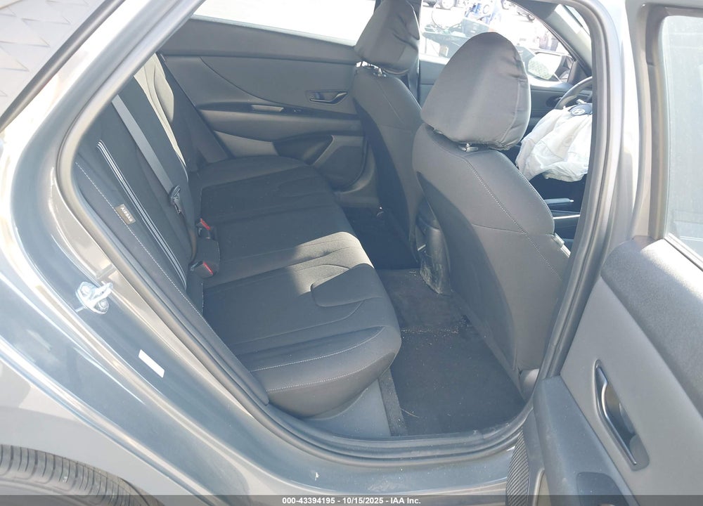 2025 HYUNDAI ELANTRA SEL SPORT VIN: KMHLM4DG3SU863818