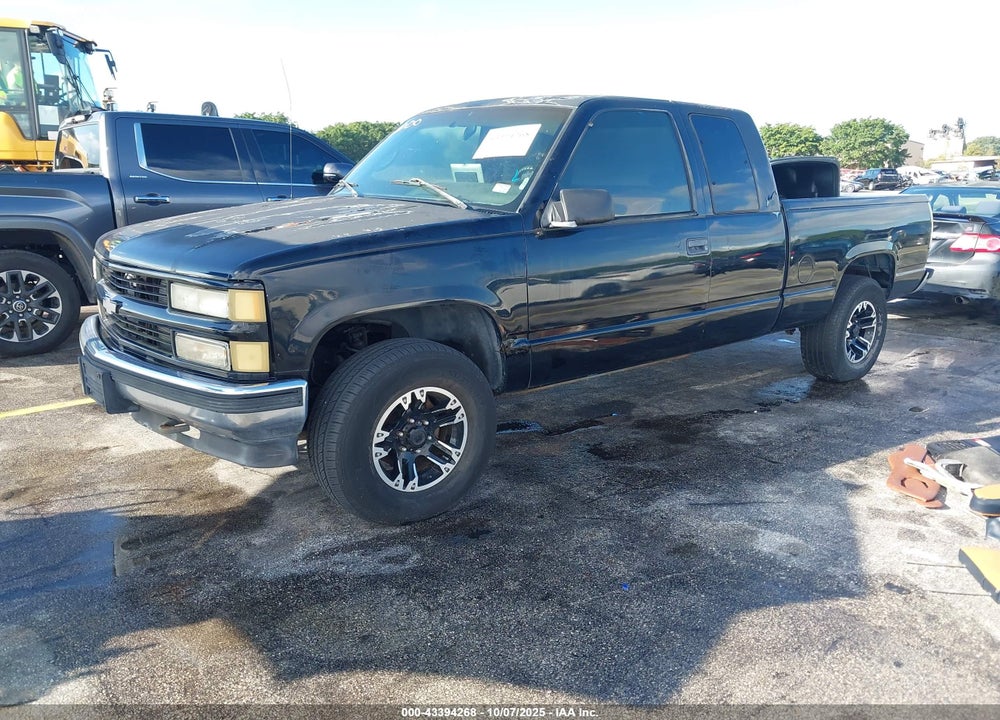 1995 CHEVROLET GMT-400 K1500 VIN: 2GCEK19K1S1262000