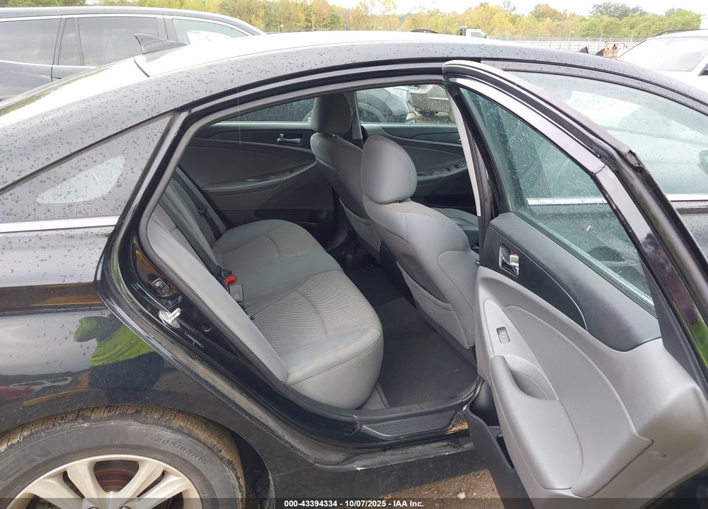 2014 HYUNDAI SONATA VIN: 5NPEB4AC2EH908332