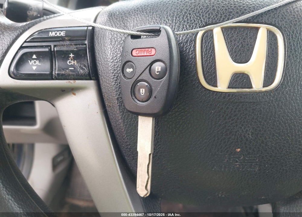 2012 HONDA ACCORD 2.4 LX-P VIN: 1HGCP2F4XCA147926